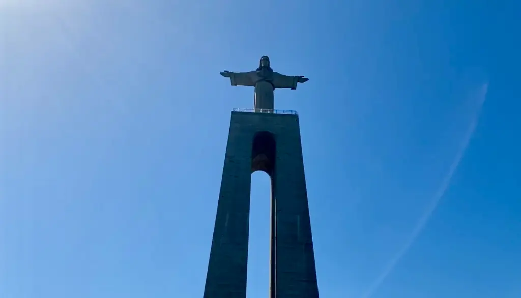 statue rio à lisbonne